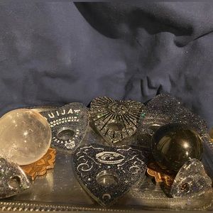 Ouija readers small and regular sizes black or pink